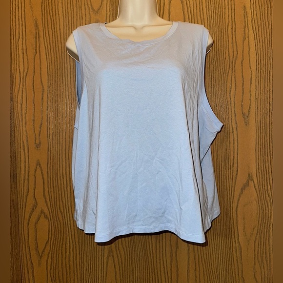 Women’s Old Navy Active Loose Fitting Muscle Tank Top NWT Size XXL - Picture 1 of 7